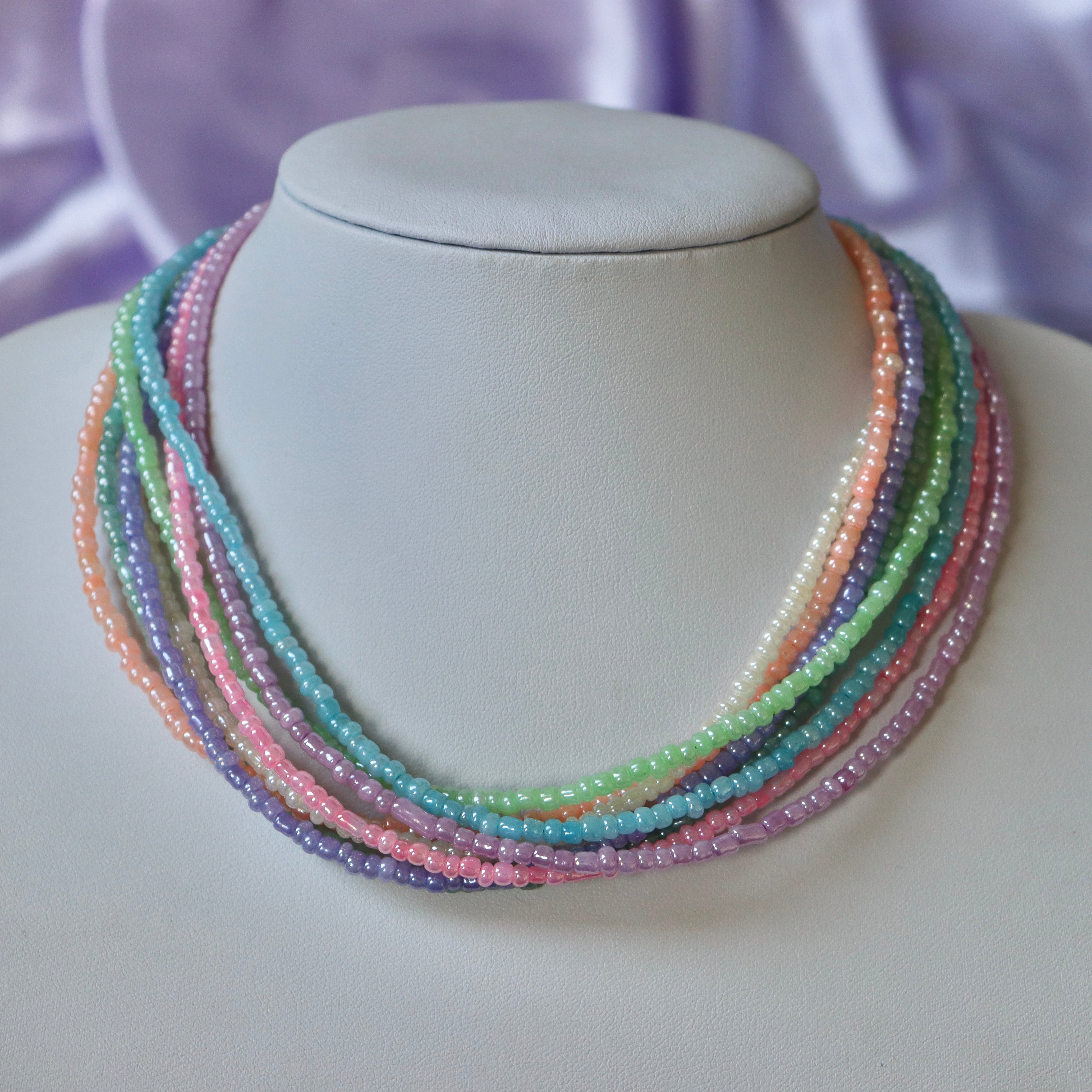 Pearlescent Seed Bead Necklace – Ucky